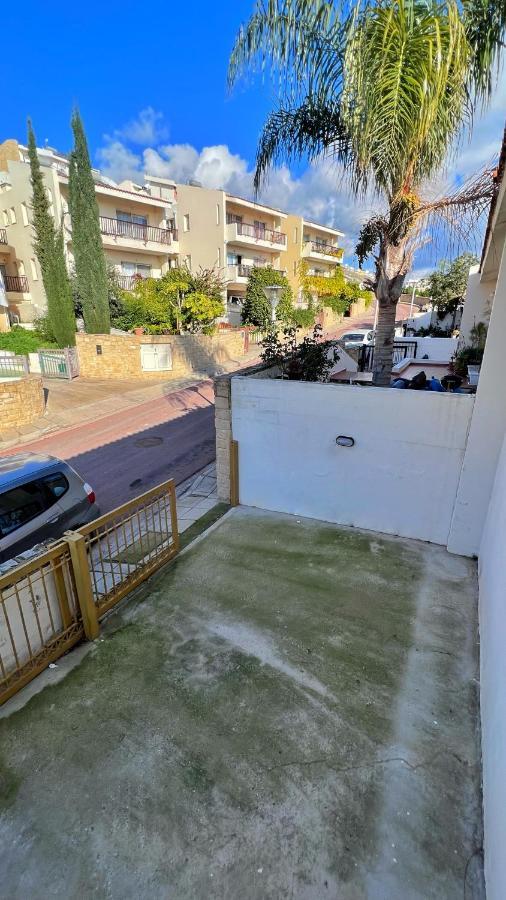Melanos Sea View Apartment Paphos Exterior foto