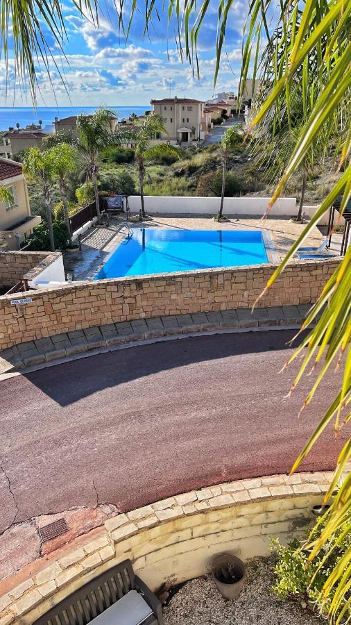Melanos Sea View Apartment Paphos Exterior foto