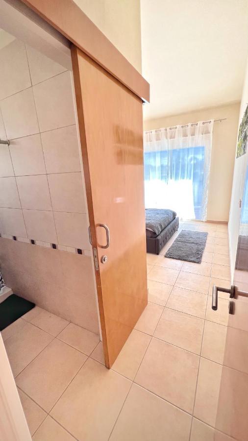 Melanos Sea View Apartment Paphos Exterior foto